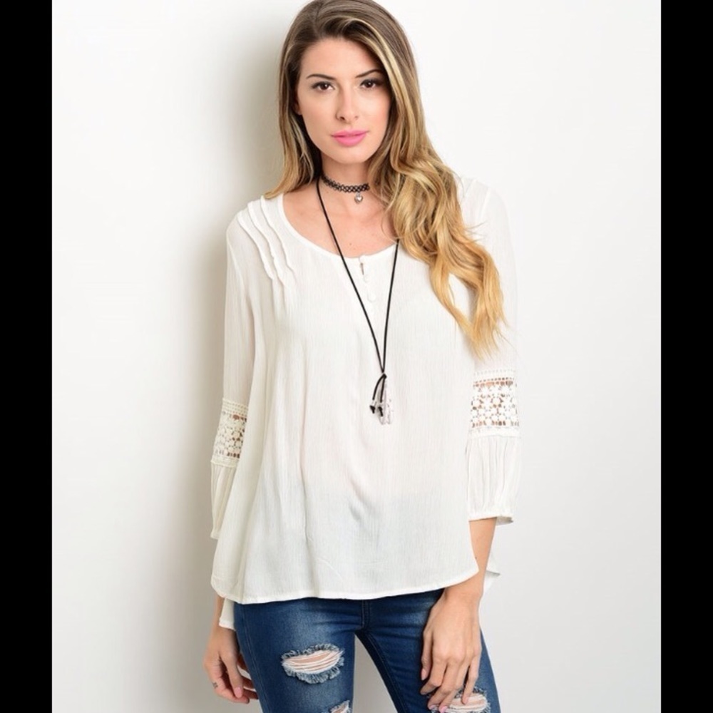 2/$30 Entro White Peasant Blouse Size Small | Lace Sleeve Boutique Top NWT